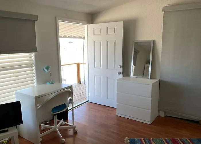 Apartment Alternative Desert *